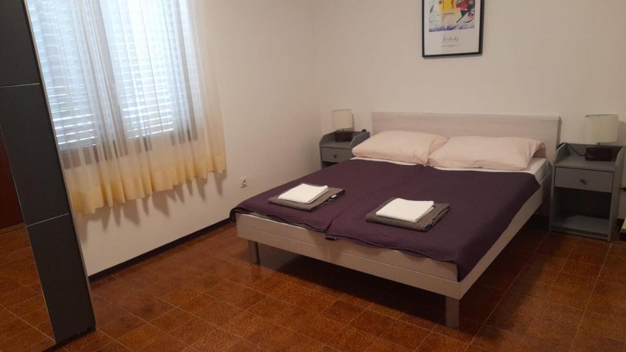 Apartments Marta Rogoznica  Ngoại thất bức ảnh