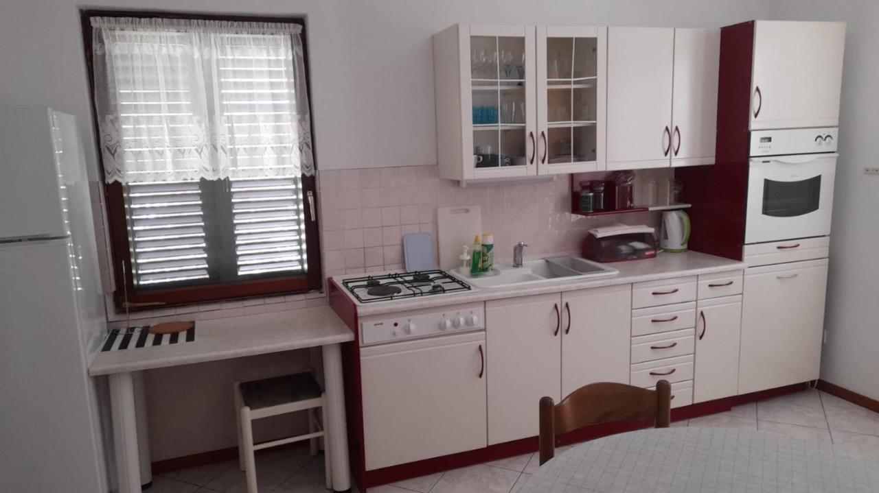 Apartments Marta Rogoznica  Ngoại thất bức ảnh